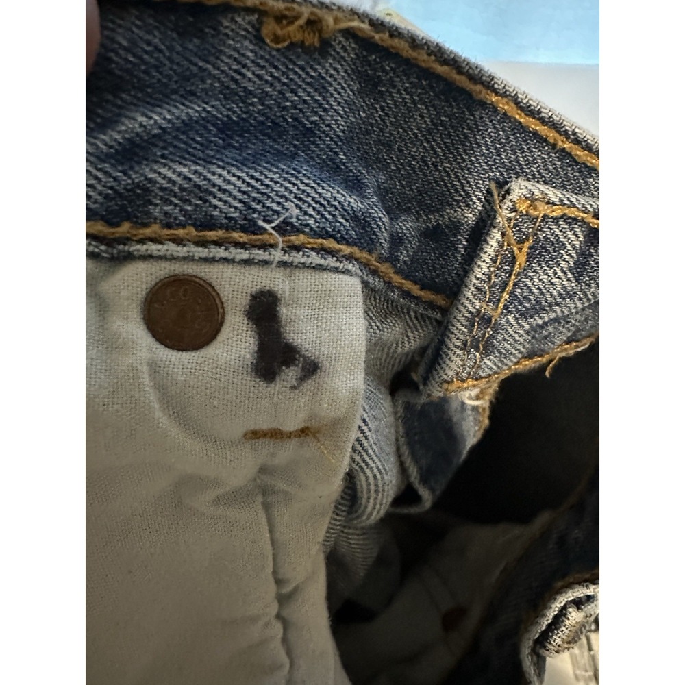 Vintage 2005 Levi's 501 Original Fit Jeans – Men's 36x30 - Picture 6 of 7